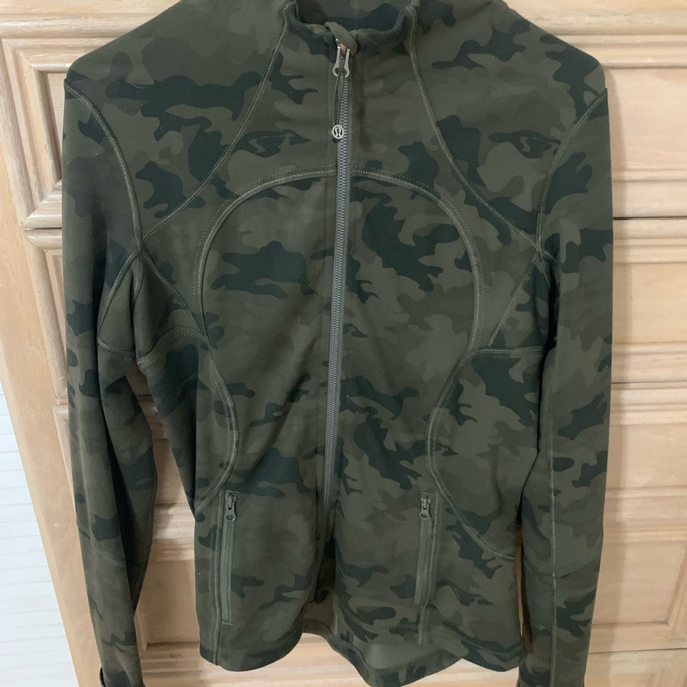 Lulu lemon womens 8 zip jacket